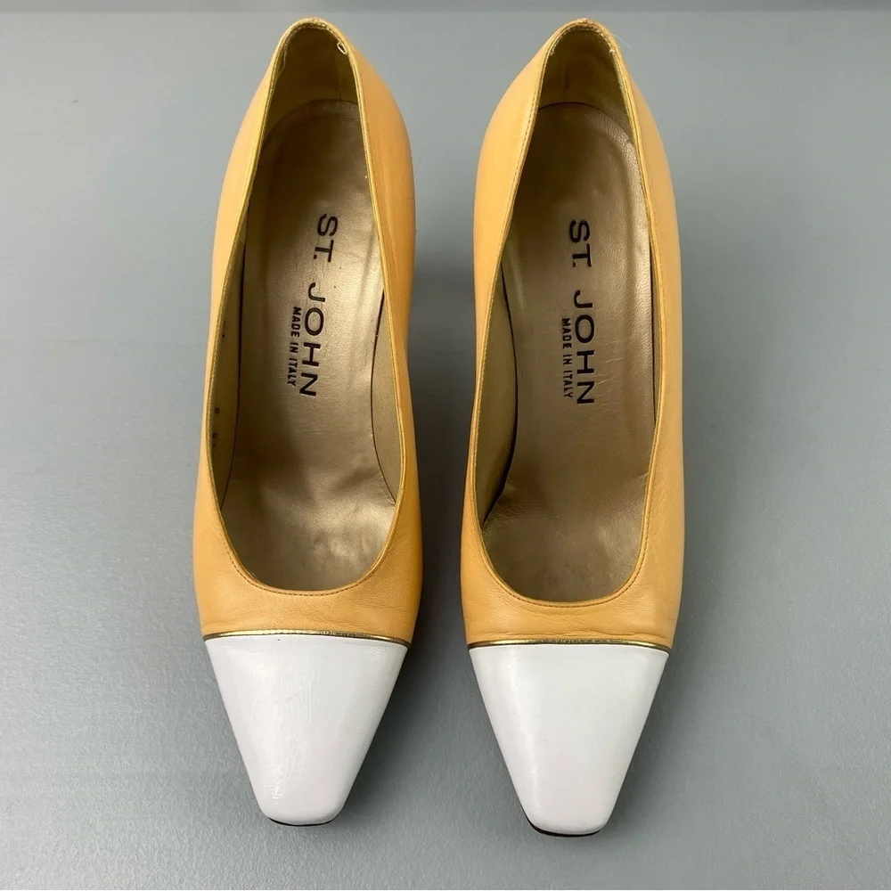 St. John Women's 2 Tone Tan and White Cap Pointed Toe Heels Women's size 6
